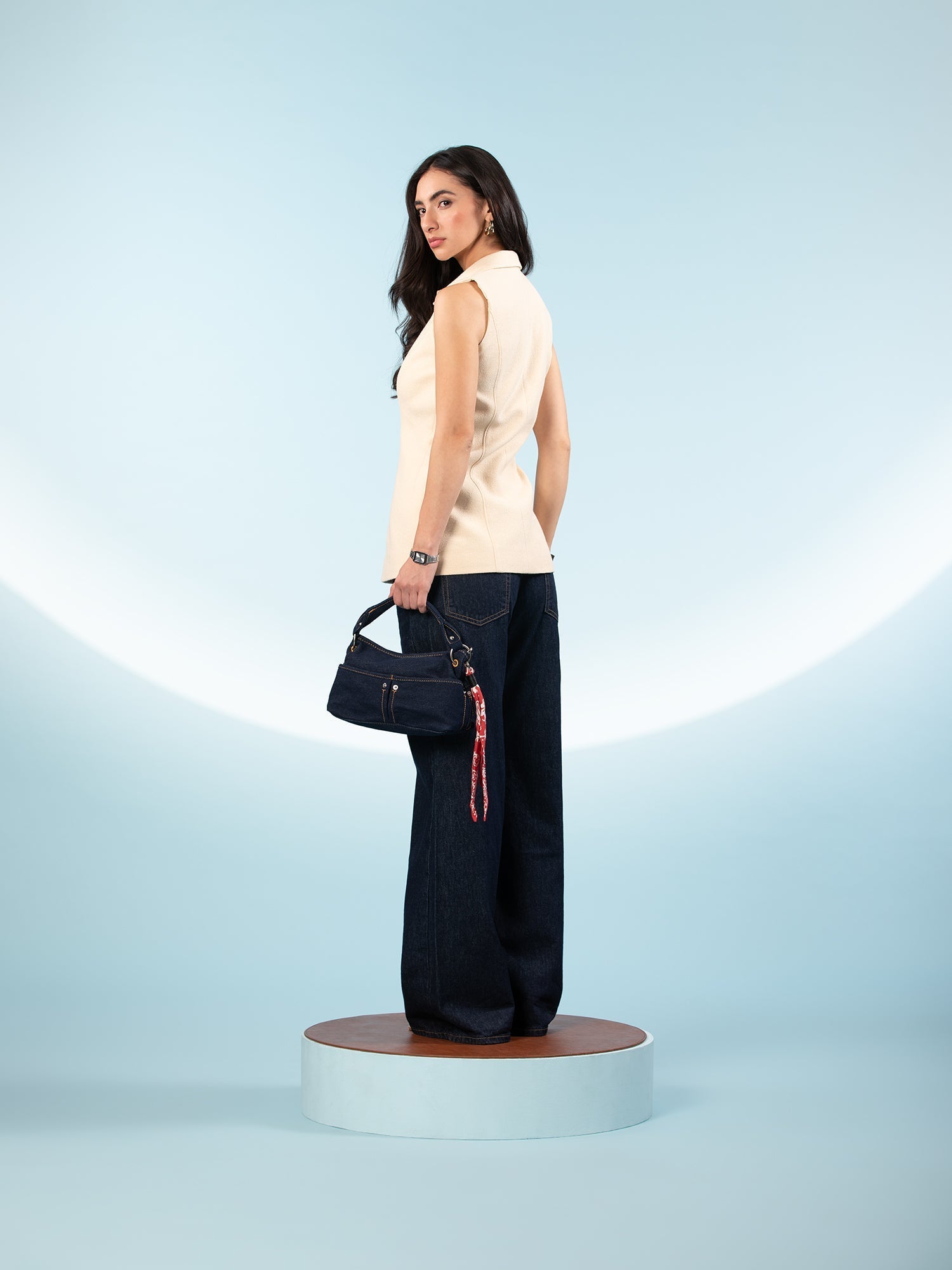 Vest with Zipper Closure