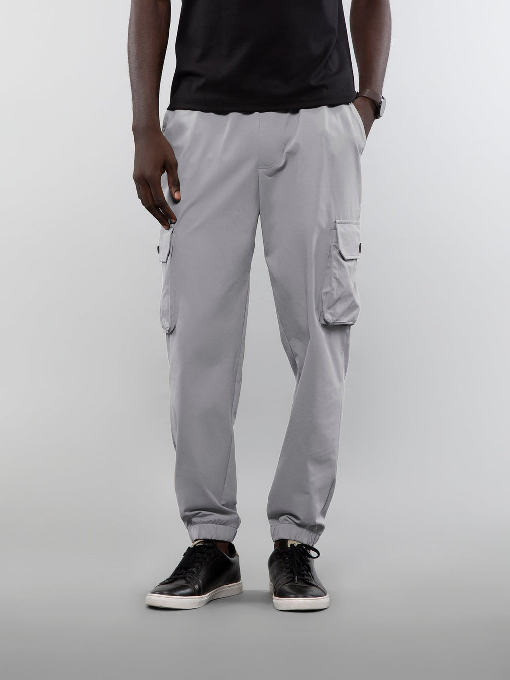 Six pocket cargo pants