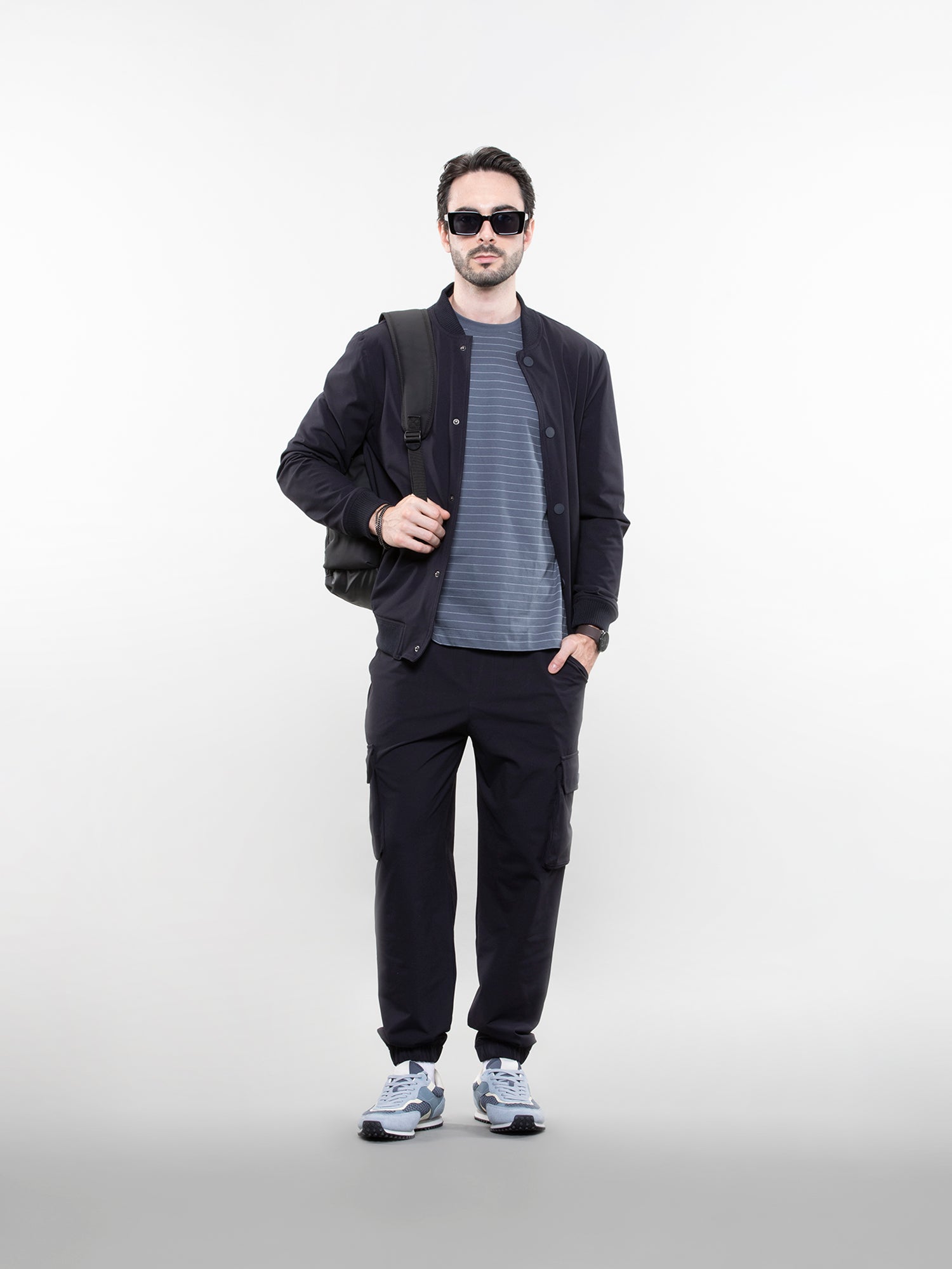 Six pocket cargo pants
