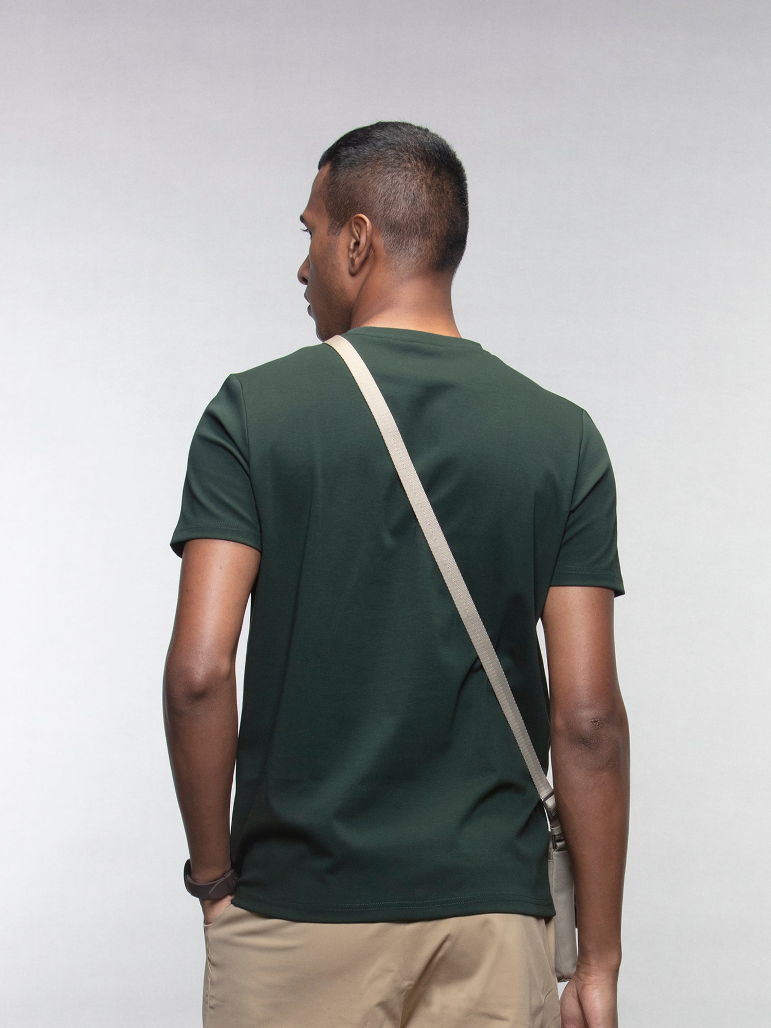 The crew neck tee