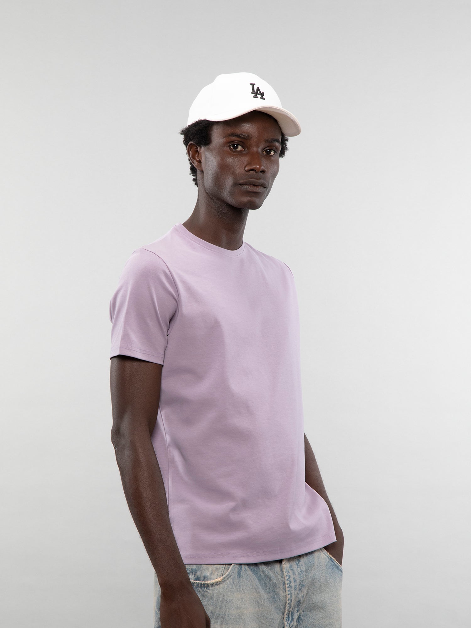 The crew neck tee