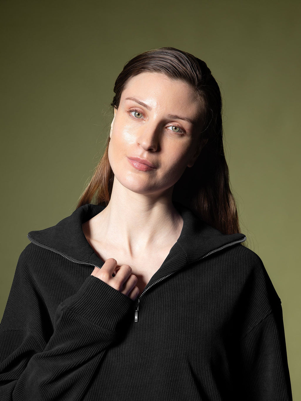 Ribbed quarter-zip sweatshirt