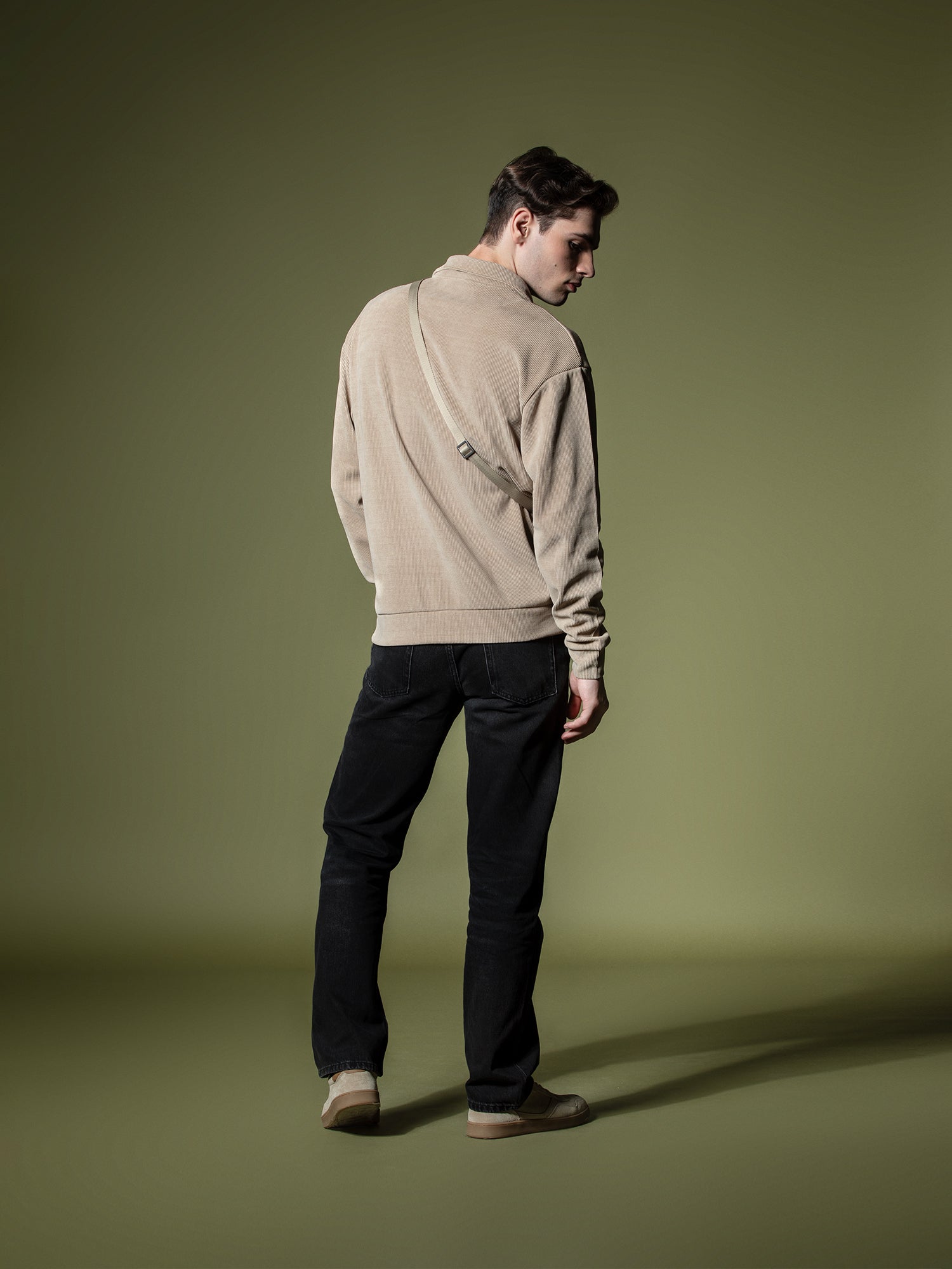Ribbed quarter-zip sweatshirt