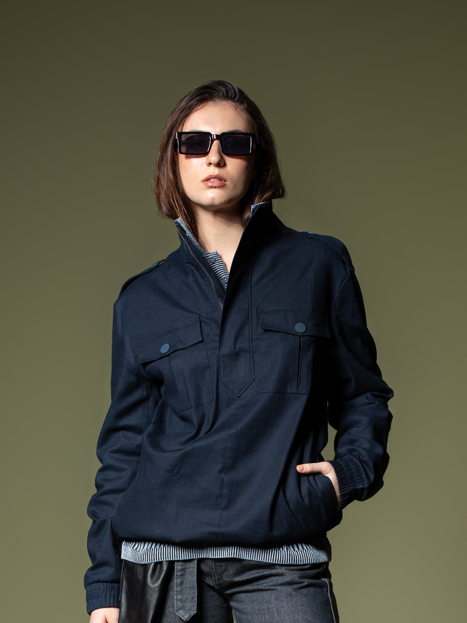 Hybrid Pullover