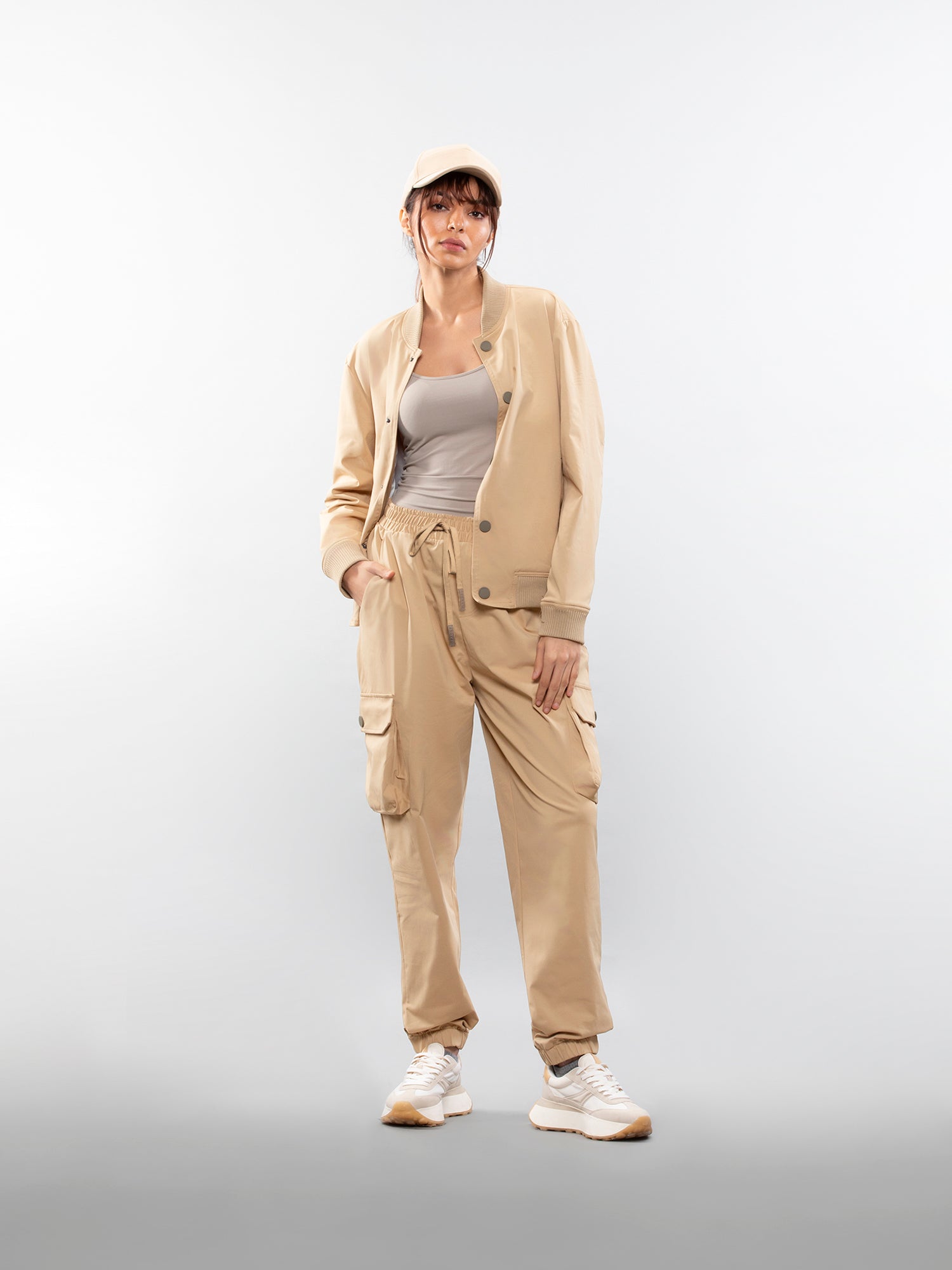 Six pocket cargo pants