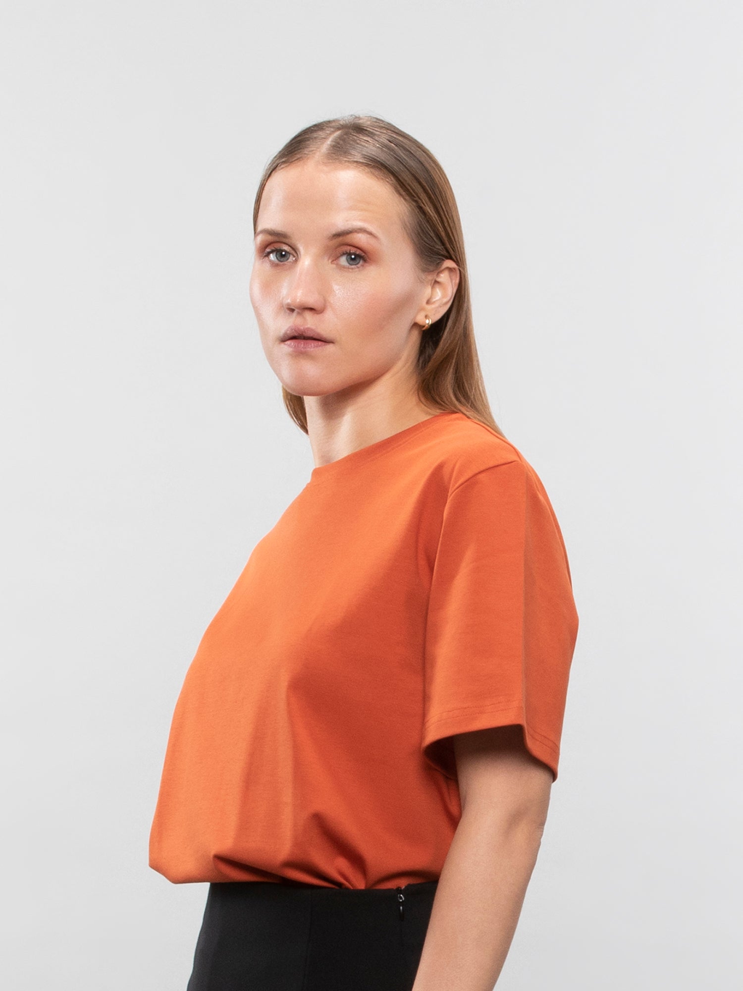 The crew neck tee