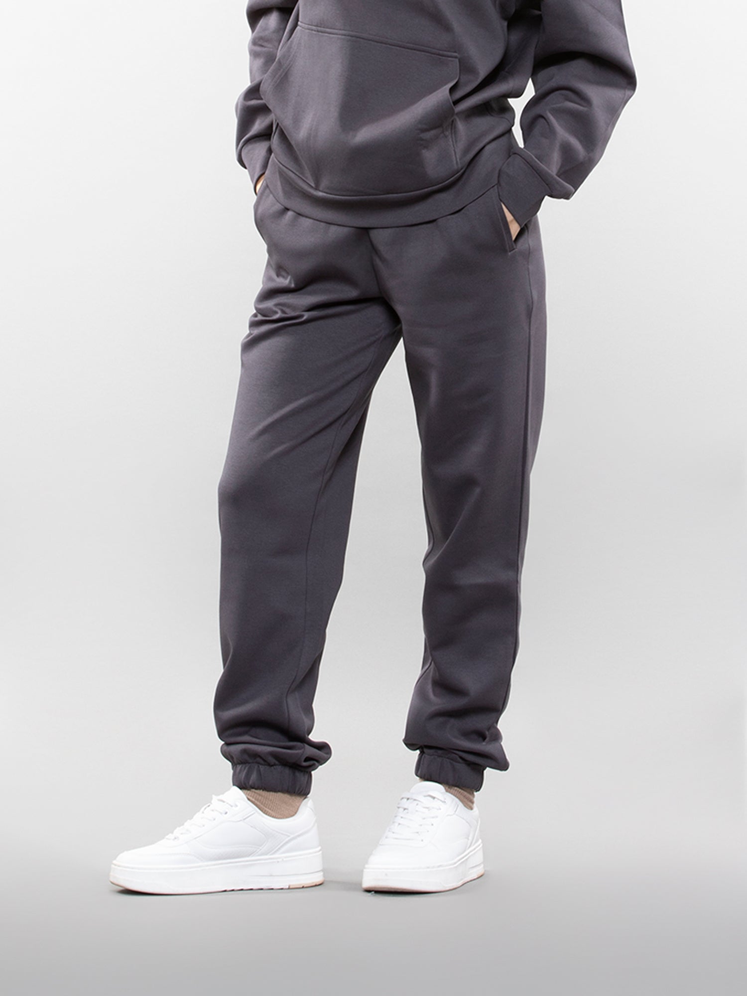 Cuffed joggers