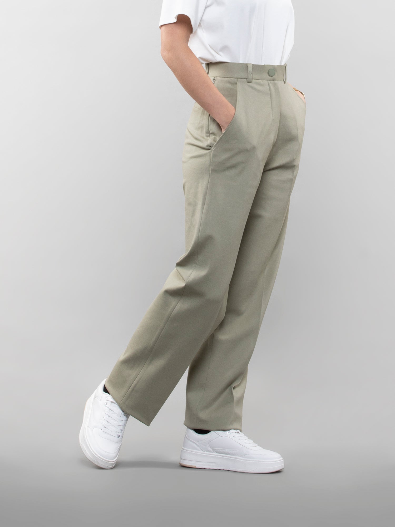 Straight-leg trouser