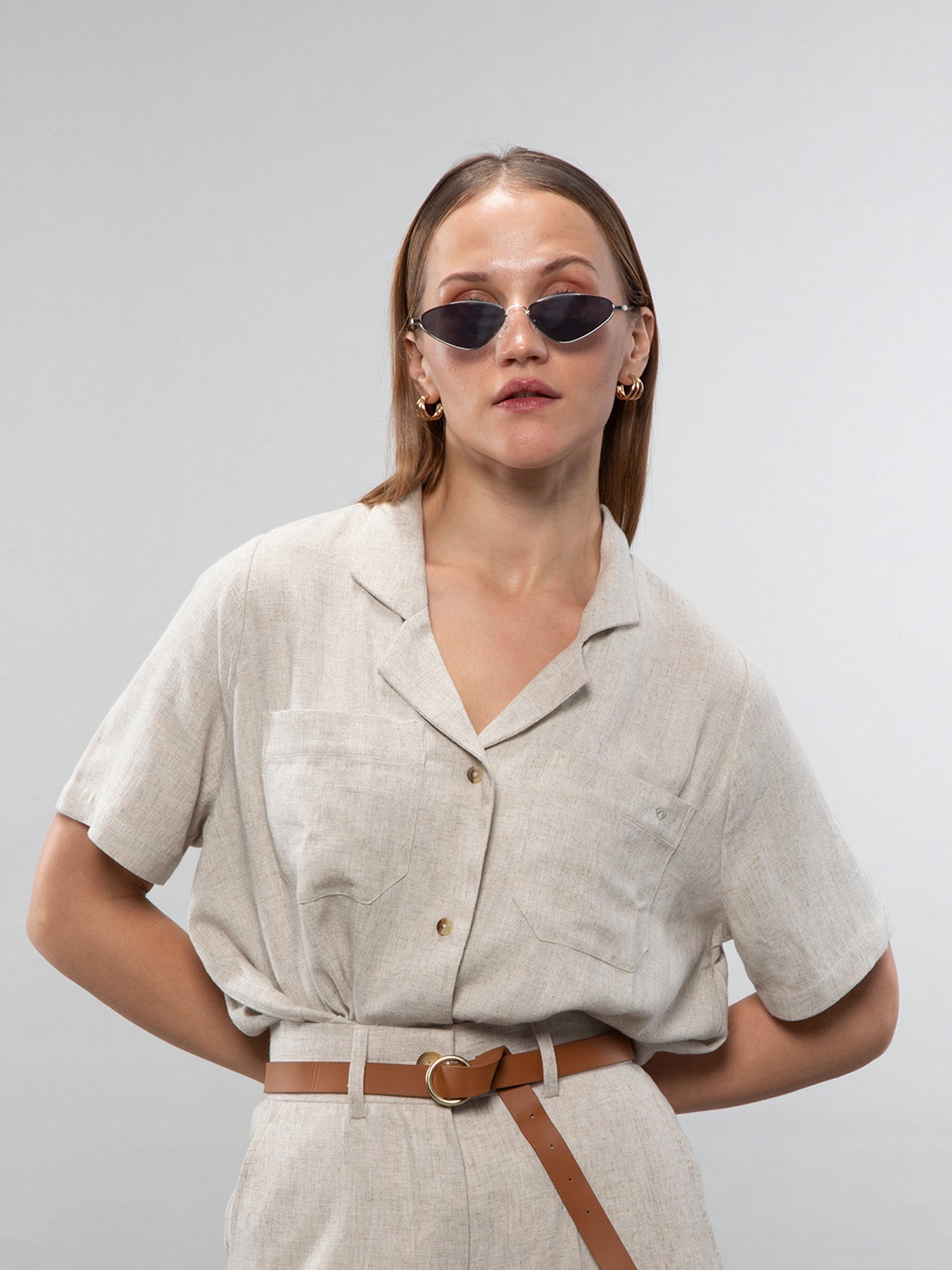 Short-sleeve relaxed shirt