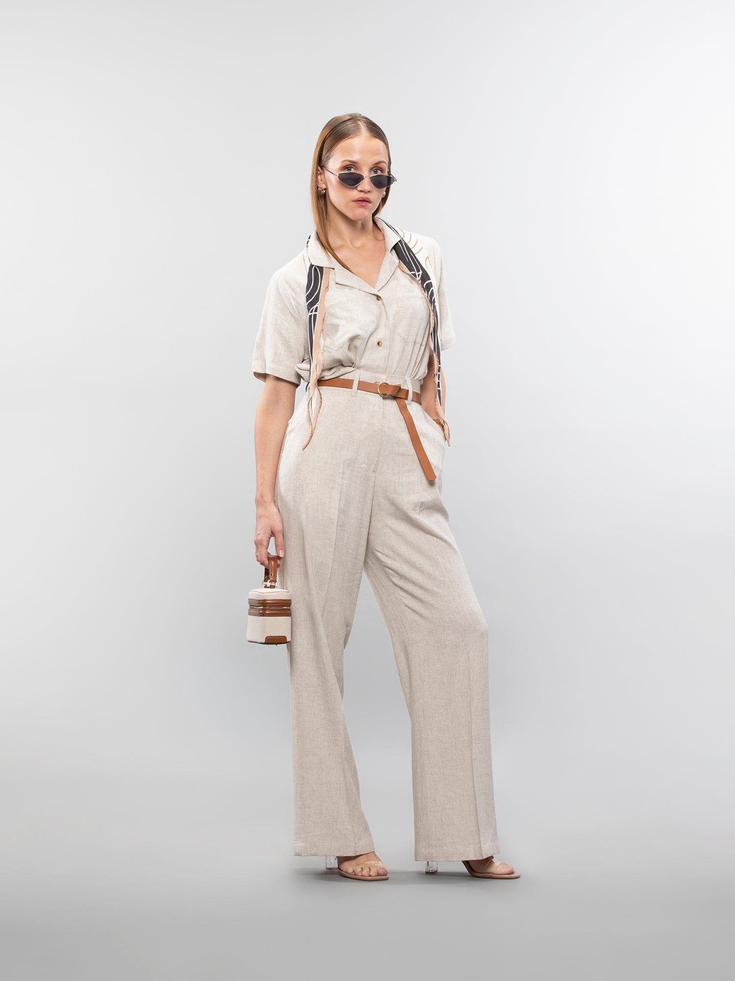 Short-sleeve relaxed shirt