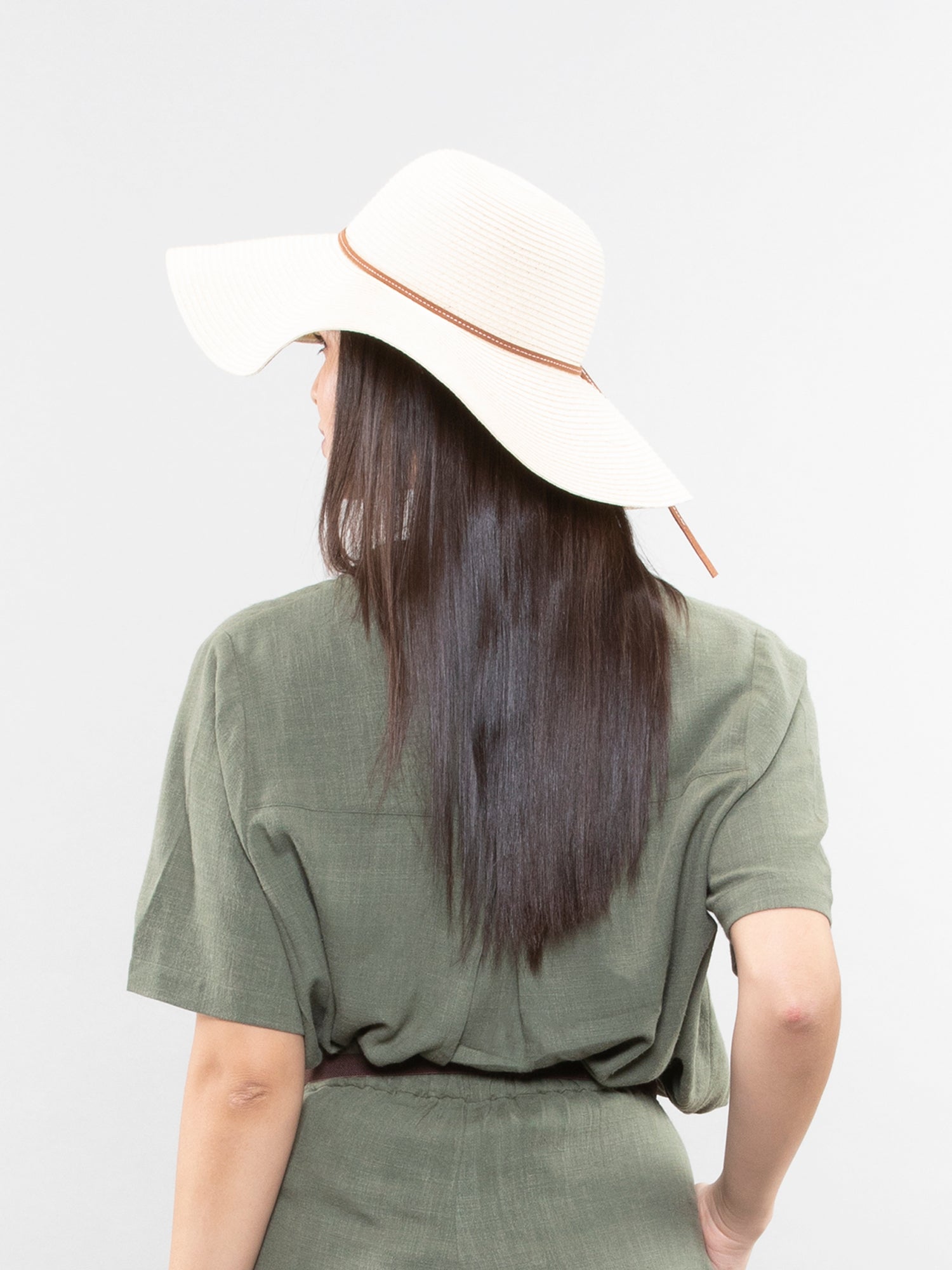 Short-sleeve relaxed shirt